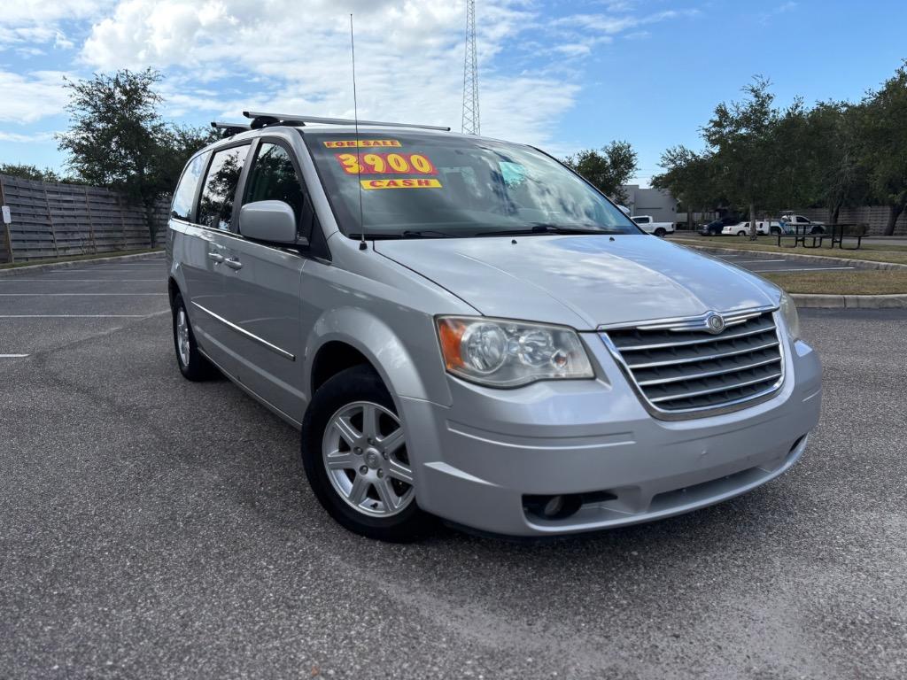 2010 Chrysler Town & Country
