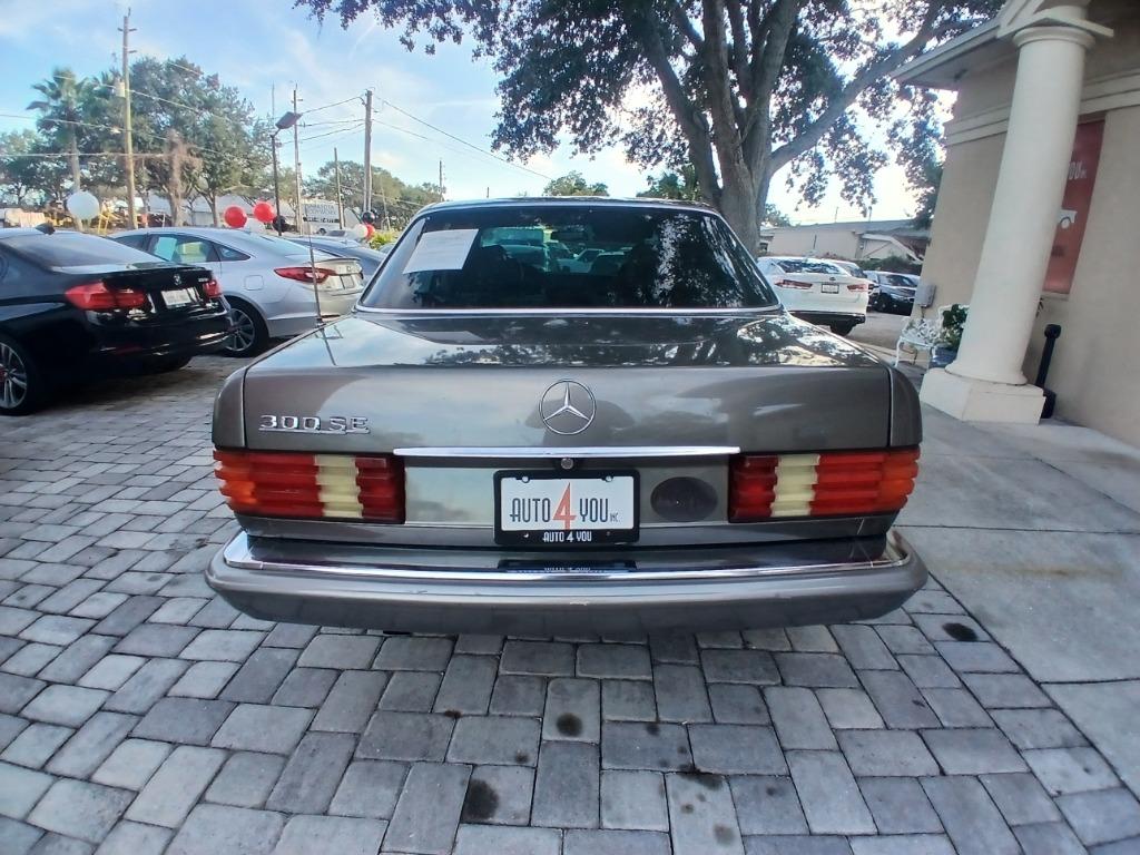 1989 Mercedes-Benz 300 - Photo 6