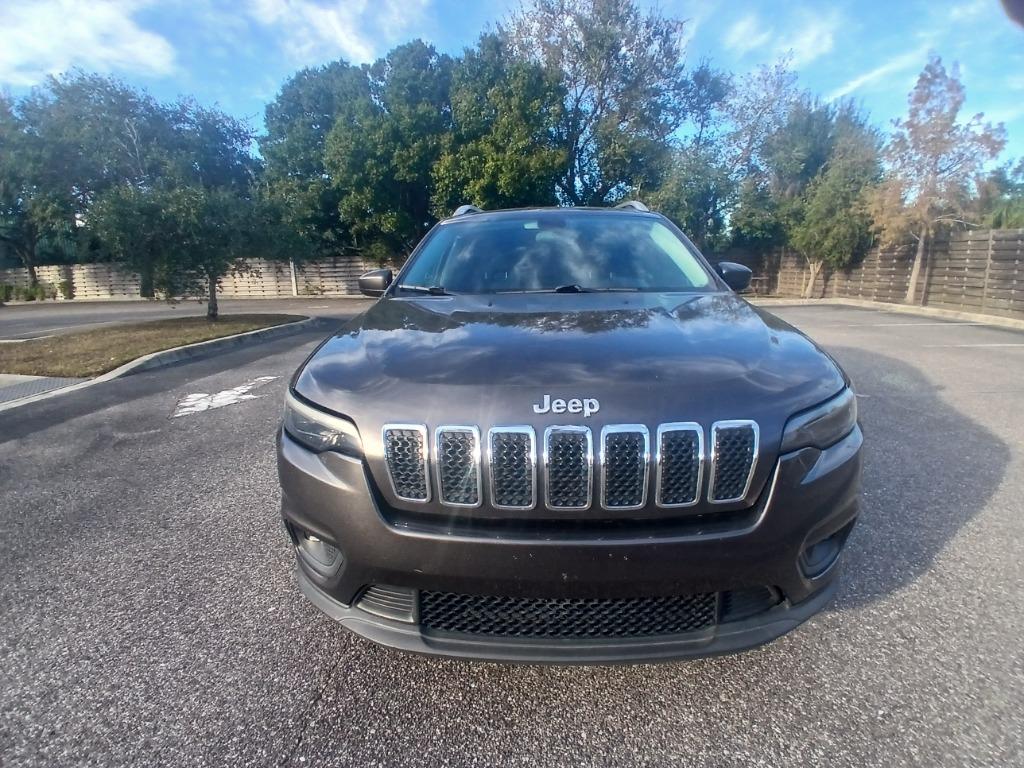 2019 Jeep Cherokee Latitude Plus's photo
