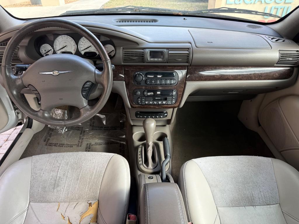 2005 Chrysler Sebring Limited - Photo 8
