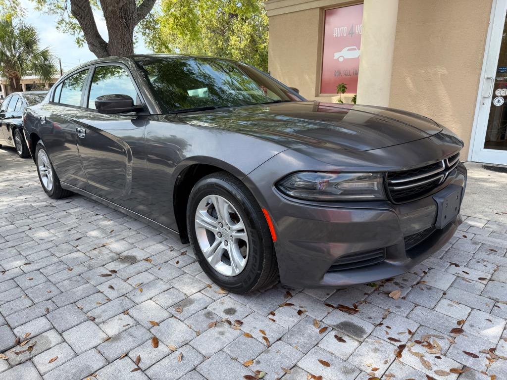 2015 Dodge Charger SE