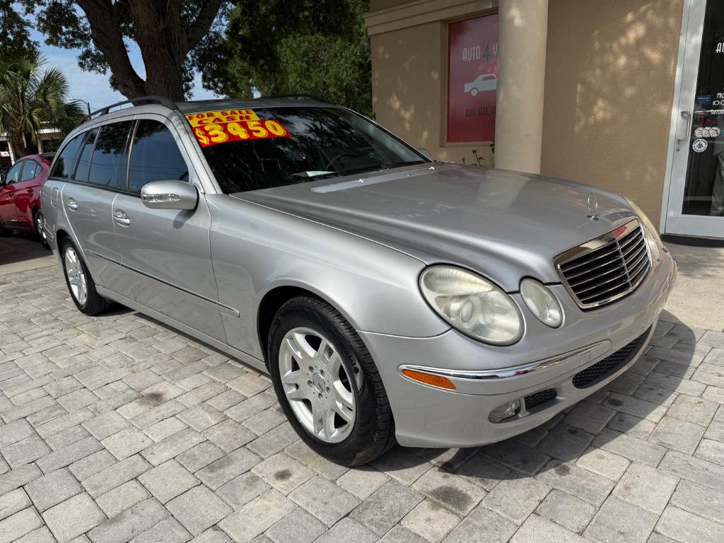 2004 Mercedes-Benz E-Class E320's photo